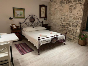 Luxury Apartment Palace J-L